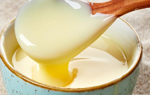 Sữa đặc không đường hay sữa đặc có đường dùng loại nào thì tốt ?